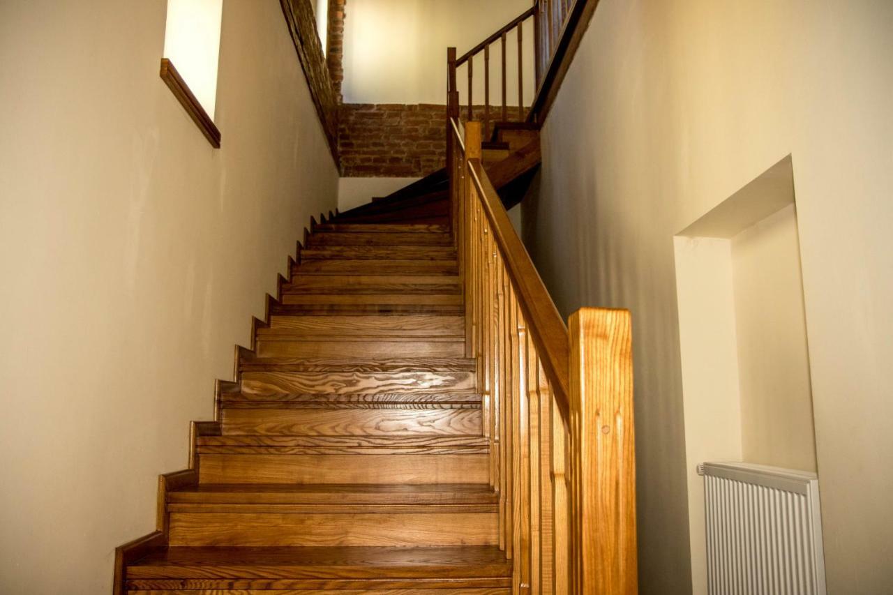 Antique Aparthotel Alba Iulia Ngoại thất bức ảnh