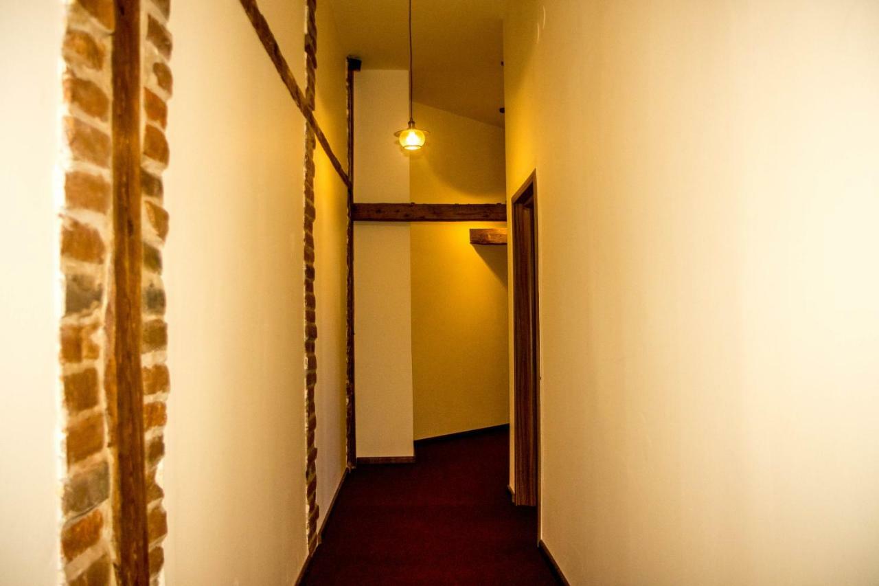 Antique Aparthotel Alba Iulia Ngoại thất bức ảnh