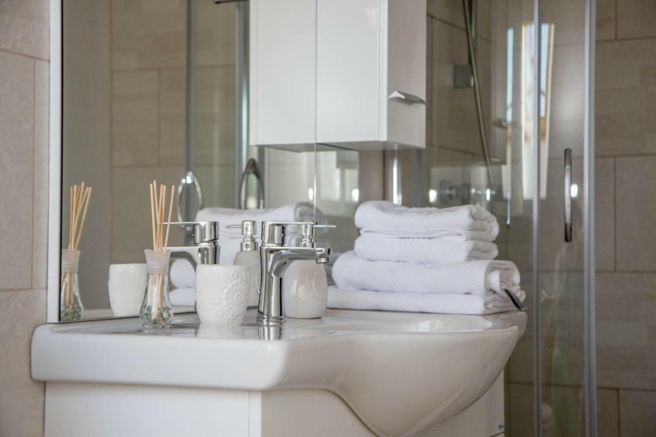 Antique Aparthotel Alba Iulia Ngoại thất bức ảnh